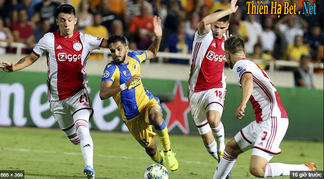 Ajax vs APOEL Nicosia